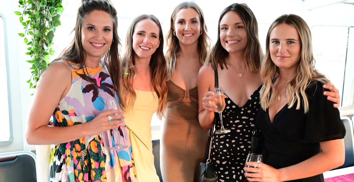 Hen Party in Melbourne: Our Top 9 Awesome Ideas | Yarra River Cruises
